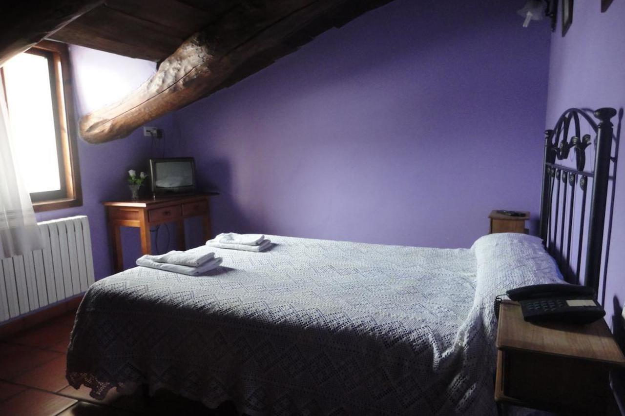 Hostal Venta Liara Allepuz Bagian luar foto